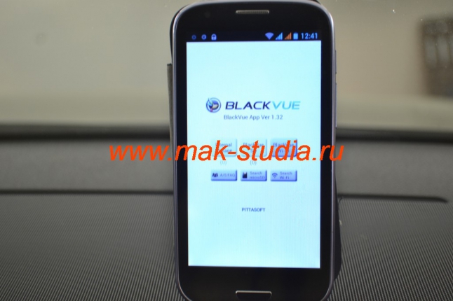  Blackvue dr550gw-2ch - для работы с регистратором можно использовать любой смартфон на базе Андроид или iOS